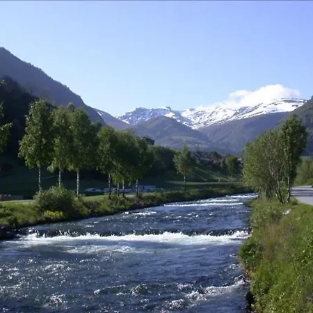 Sognefjorden-vik I Sogn Apartmán Brekka (Roysane)